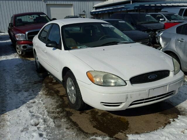 1FAFP53216A124853 - 2006 FORD TAURUS SE WHITE photo 1