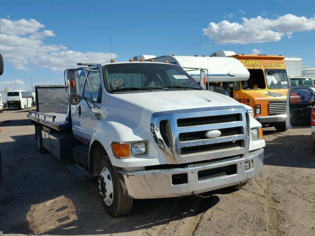 3FRWX65F07V516210 - 2007 FORD F650 SUPER WHITE photo 1