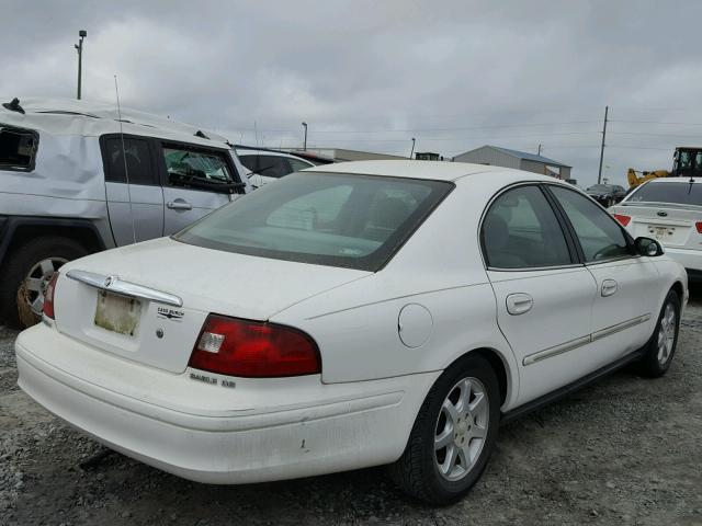 1MEFM50U72G610291 - 2002 MERCURY SABLE GS WHITE photo 4