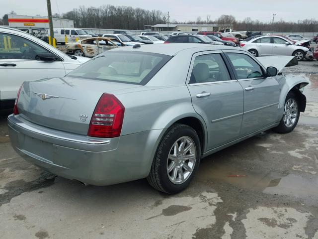 2C3LA63H96H236430 - 2006 CHRYSLER 300C GREEN photo 4