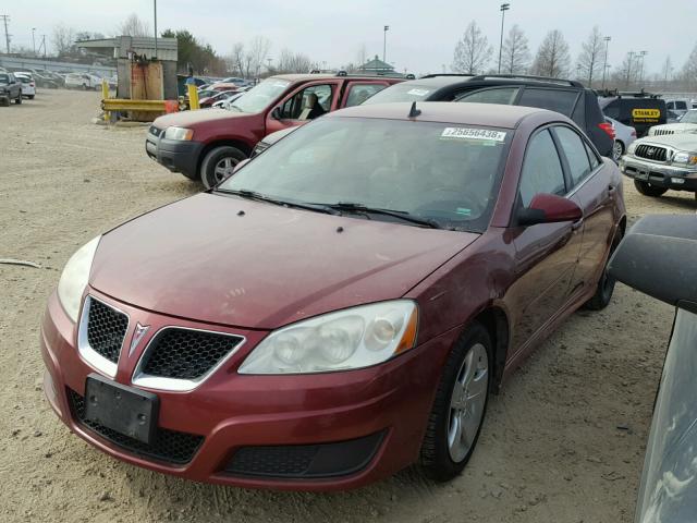 1G2ZA5E01A4146982 - 2010 PONTIAC G6 BURGUNDY photo 2