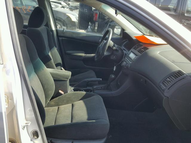 1HGCM56465A165661 - 2005 HONDA ACCORD LX SILVER photo 5