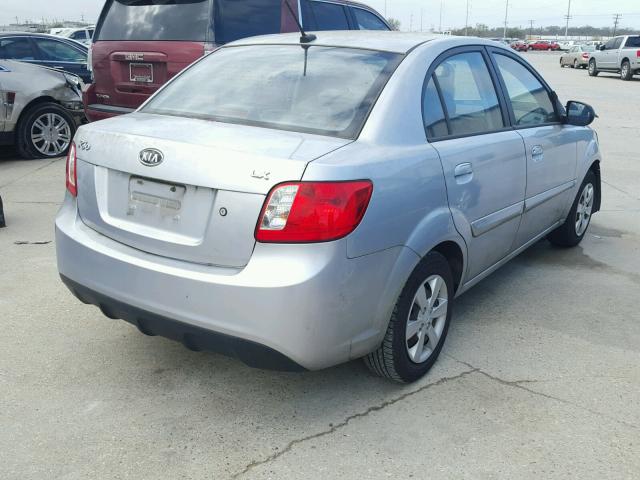 KNADH4A38A6612257 - 2010 KIA RIO LX GRAY photo 4