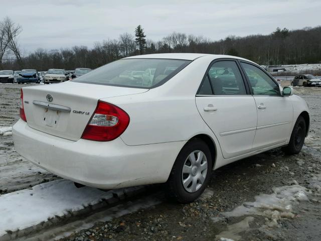 4T1BE32K63U151184 - 2003 TOYOTA CAMRY LE WHITE photo 4