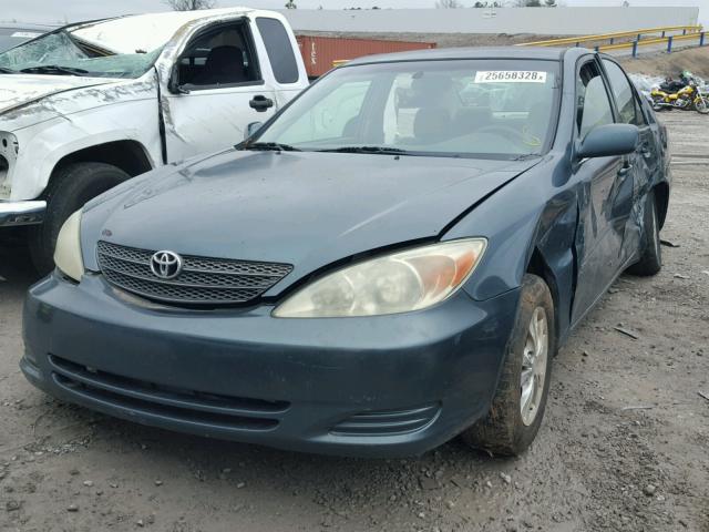 4T1BF32K44U065242 - 2004 TOYOTA CAMRY LE GRAY photo 2