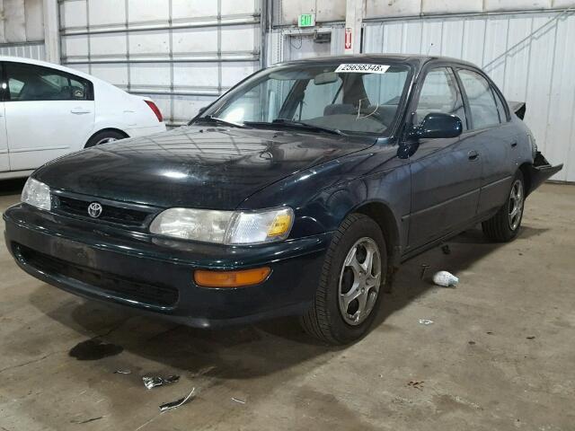 1NXBB02E4TZ497235 - 1996 TOYOTA COROLLA DX GREEN photo 2