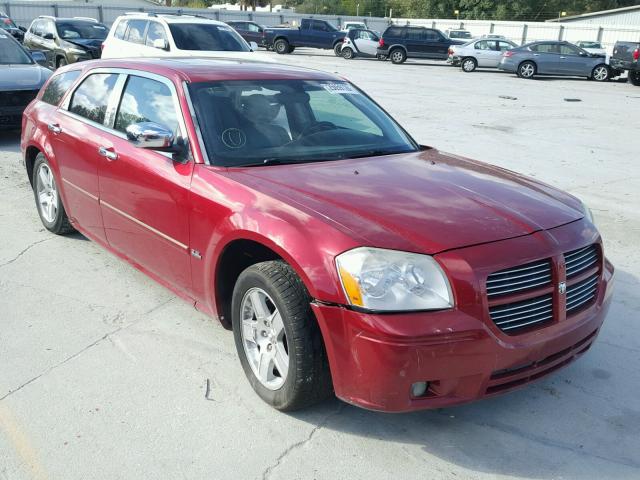 2D4FV47V66H210453 - 2006 DODGE MAGNUM SXT RED photo 1