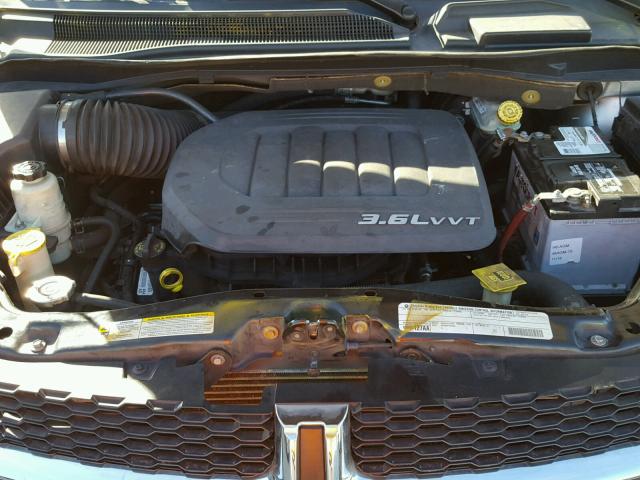 2D4RN4DG8BR731570 - 2011 DODGE GRAND CARA YELLOW photo 7