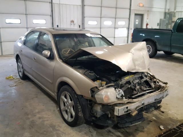 JN1DA31D42T207514 - 2002 NISSAN MAXIMA GLE GOLD photo 1