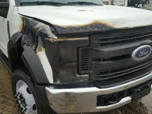 1FDTF4GY3HEE44109 - 2017 FORD F450 SUPER WHITE photo 9