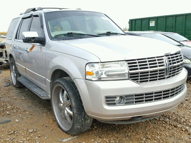 5LMFU27527LJ03658 - 2007 LINCOLN NAVIGATOR SILVER photo 1