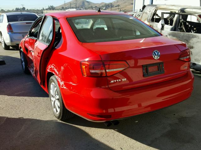 3VWD17AJ1FM282666 - 2015 VOLKSWAGEN JETTA SE RED photo 3