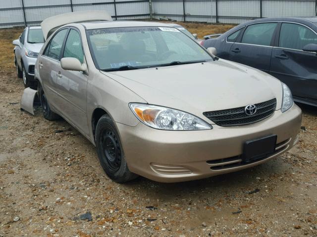 4T1BE32K93U172739 - 2003 TOYOTA CAMRY LE GOLD photo 1