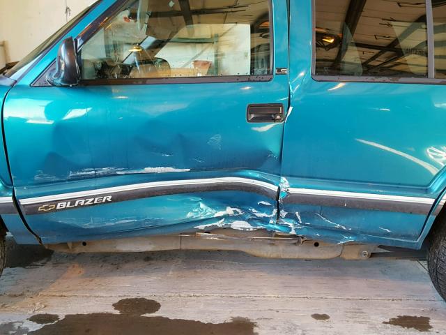 1GNDT13W3S2101000 - 1995 CHEVROLET BLAZER TEAL photo 10