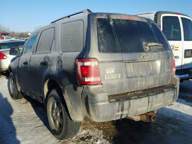 1FMCU93G59KA62425 - 2009 FORD ESCAPE XLT GRAY photo 3