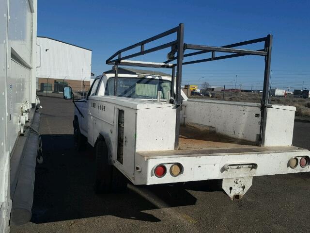 1FTJF35G7DPA49722 - 1983 FORD F350 WHITE photo 3