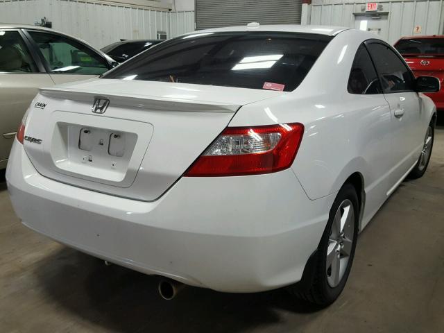 2HGFG12898H549056 - 2008 HONDA CIVIC EX თეთრი ფოტო 4