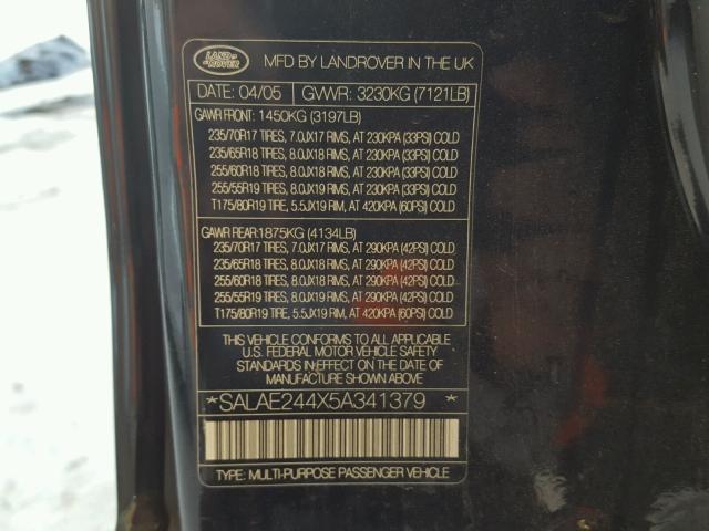 SALAE244X5A341379 - 2005 LAND ROVER LR3 SE BLACK photo 10