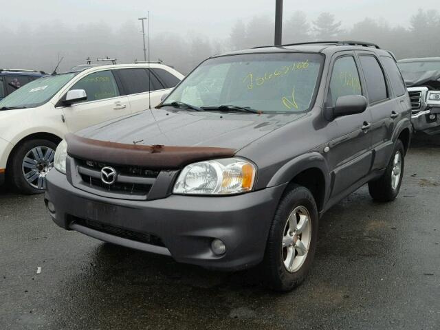 4F2YZ92Z36KM00706 - 2006 MAZDA TRIBUTE I GRAY photo 2