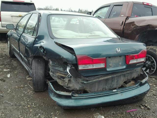 JHMCG56402C023567 - 2002 HONDA ACCORD LX GREEN photo 3