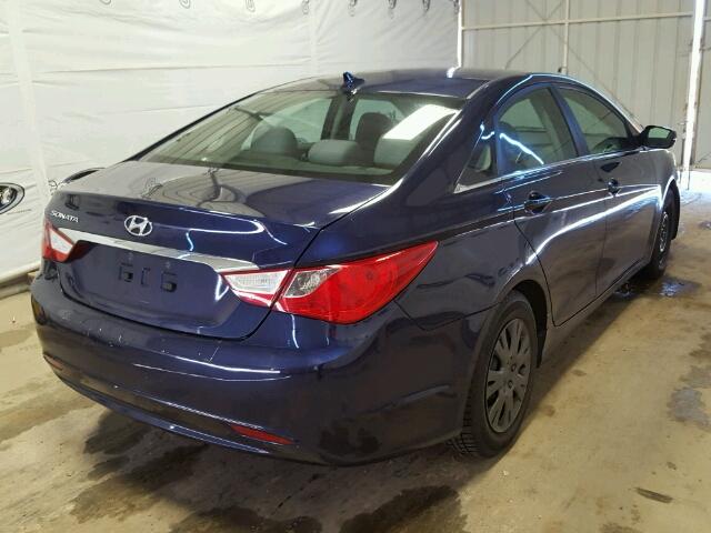 5NPEB4AC6BH206672 - 2011 HYUNDAI SONATA GLS BLUE photo 4