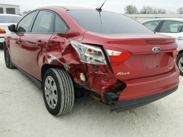 1FAHP3F20CL475925 - 2012 FORD FOCUS SE RED photo 3