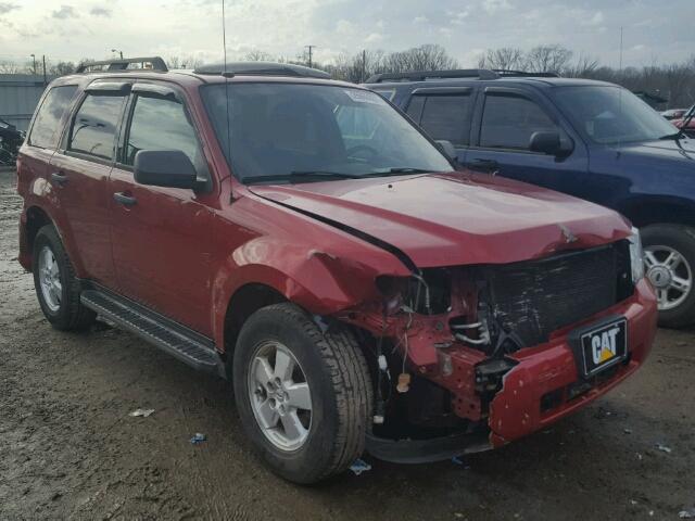 1FMCU0D74BKA30825 - 2011 FORD ESCAPE XLT RED photo 1