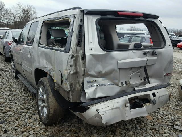 1GKFK16378R153336 - 2008 GMC YUKON XL K SILVER photo 3