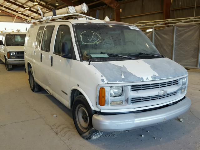 1GCFG25W911140915 - 2001 CHEVROLET EXPRESS G2 WHITE photo 1