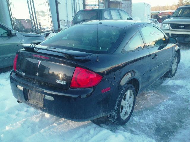 1G2AL18F687216386 - 2008 PONTIAC G5 BLACK photo 4