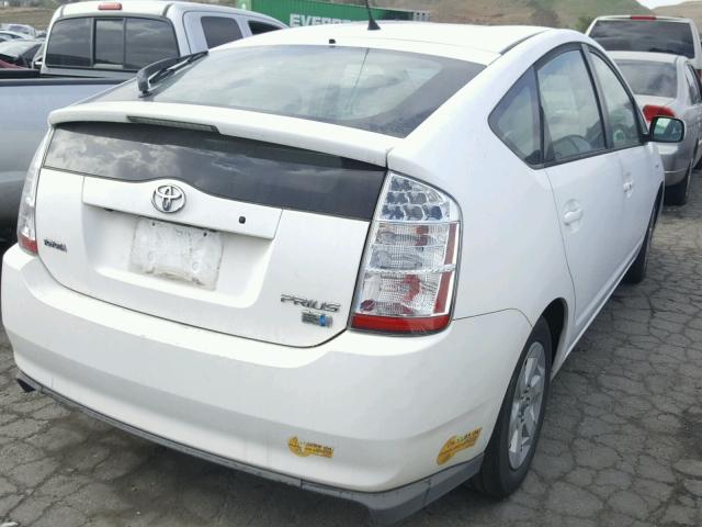 JTDKB20U863175539 - 2006 TOYOTA PRIUS WHITE photo 4