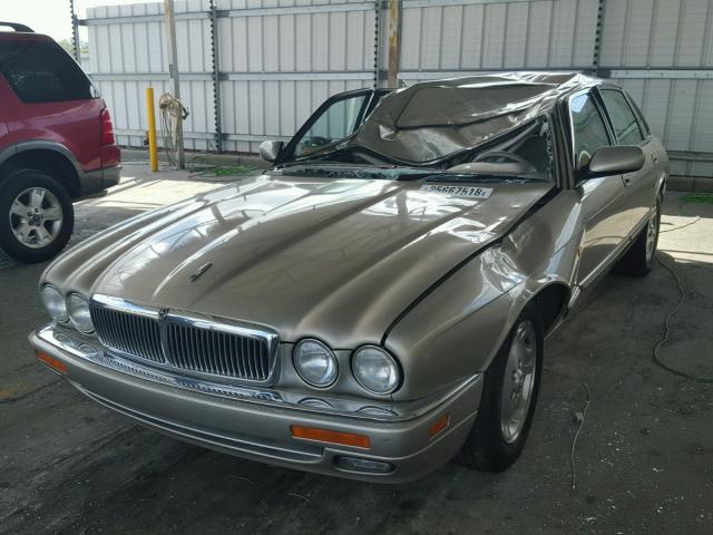 SAJHX124XTC773728 - 1996 JAGUAR XJ6 GOLD photo 2