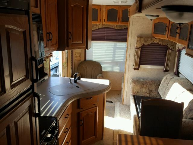 4YDF2952074701141 - 2007 KEYSTONE MONTANA WHITE photo 8