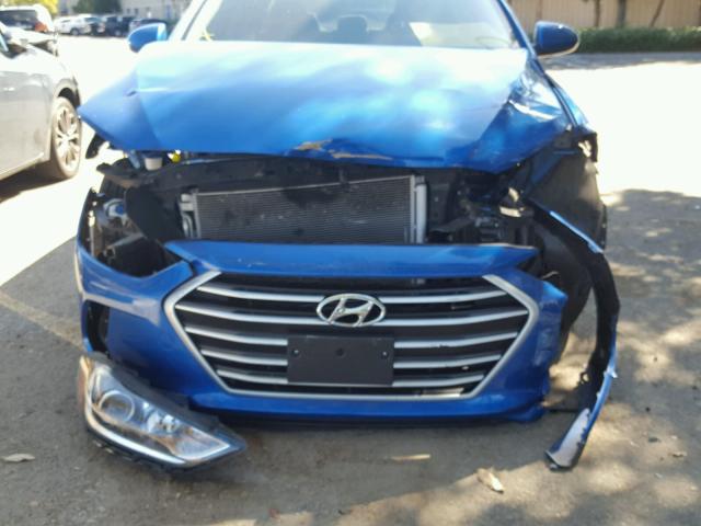 KMHD74LF8HU082709 - 2017 HYUNDAI ELANTRA SE BLUE photo 9