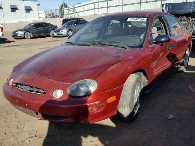 1FAFP53U9XG310317 - 1999 FORD TAURUS SE RED photo 2