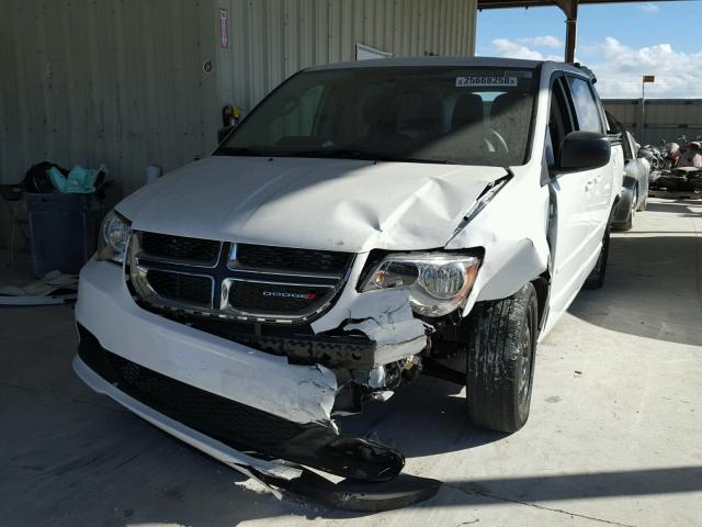 2C4RDGBG4HR867093 - 2017 DODGE GRAND CARA WHITE photo 2