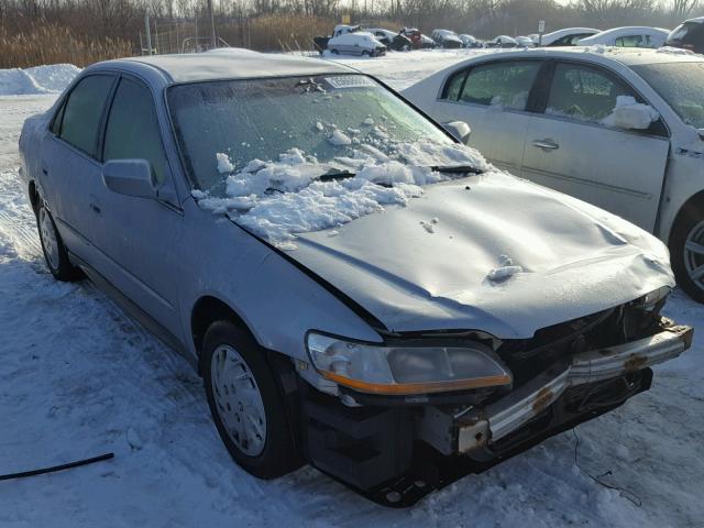 1HGCG66542A028574 - 2002 HONDA ACCORD LX SILVER photo 1