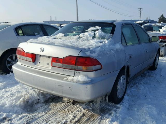 1HGCG66542A028574 - 2002 HONDA ACCORD LX SILVER photo 4