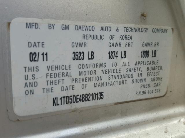 KL1TD5DE4BB210135 - 2011 CHEVROLET AVEO LS SILVER photo 10