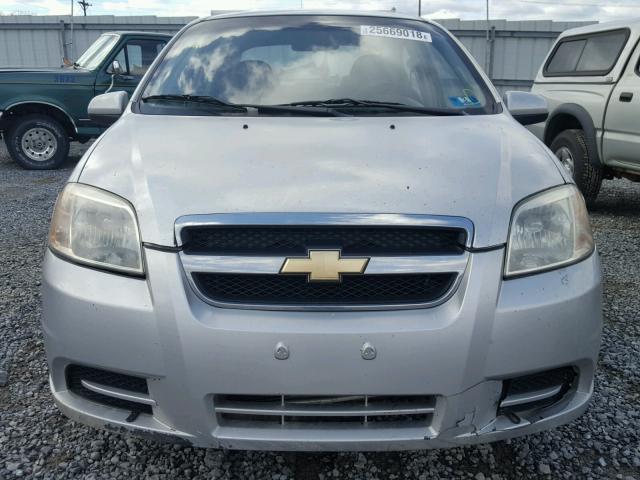 KL1TD5DE4BB210135 - 2011 CHEVROLET AVEO LS SILVER photo 9