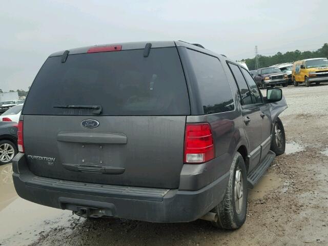 1FMRU15W94LB41275 - 2004 FORD EXPEDITION GRAY photo 4