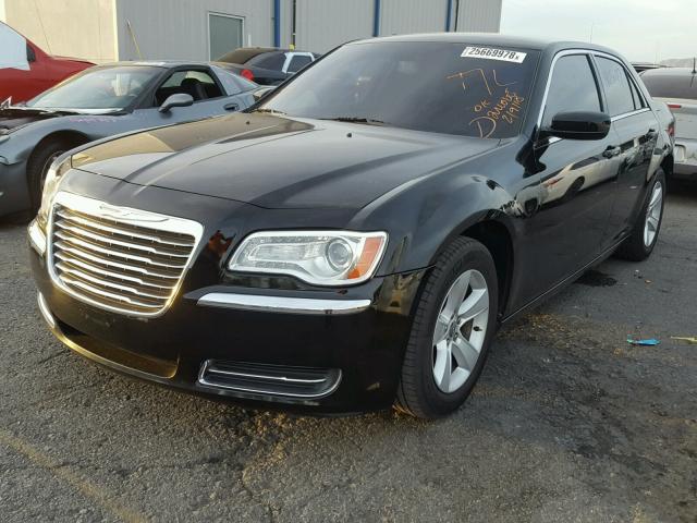 2C3CCAAGXCH116803 - 2012 CHRYSLER 300 BLACK photo 2