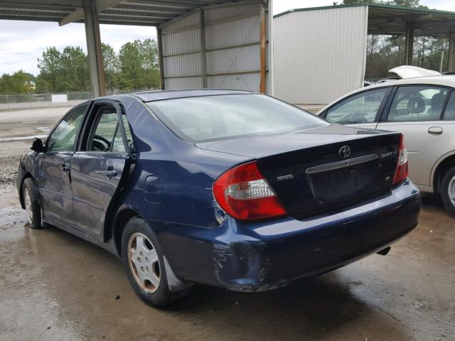 4T1BF32K12U524188 - 2002 TOYOTA CAMRY LE BLUE photo 3