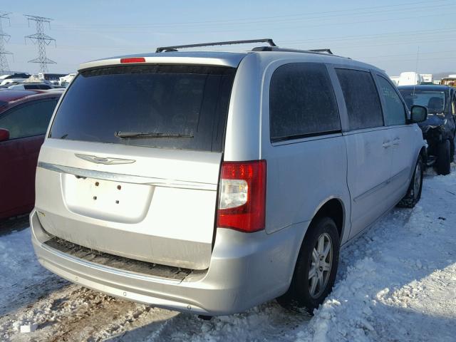 2C4RC1CG8CR124251 - 2012 CHRYSLER TOWN & COU SILVER photo 4