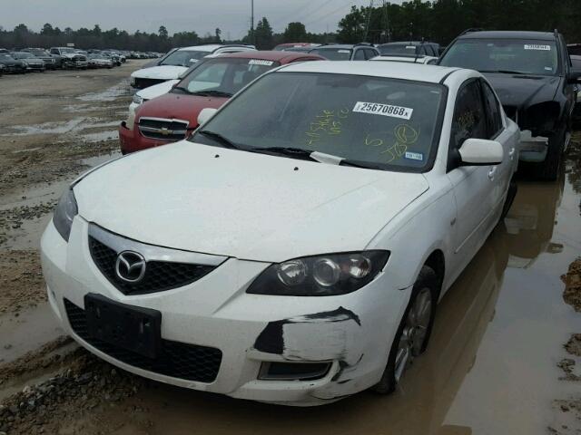 JM1BK12F581826407 - 2008 MAZDA 3 I WHITE photo 2