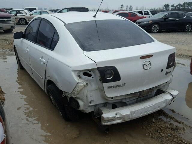 JM1BK12F581826407 - 2008 MAZDA 3 I WHITE photo 3