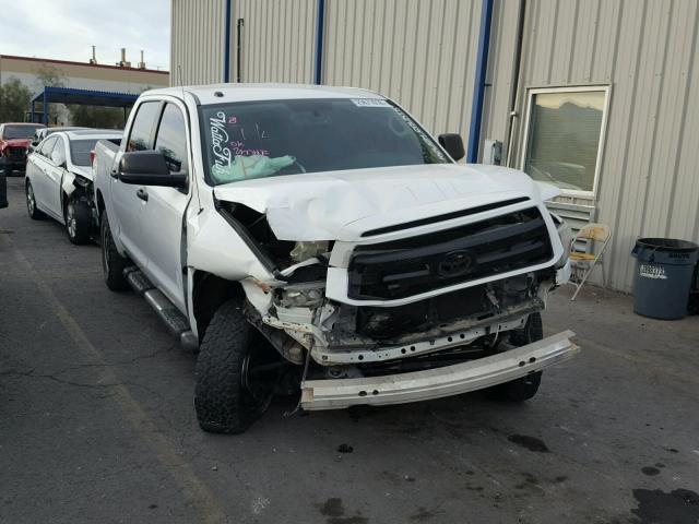 5TFDY5F16BX197337 - 2011 TOYOTA TUNDRA CRE WHITE photo 1