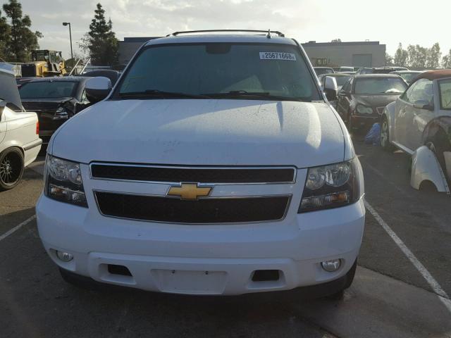 1GNFC23J59R142636 - 2009 CHEVROLET TAHOE C150 WHITE photo 9