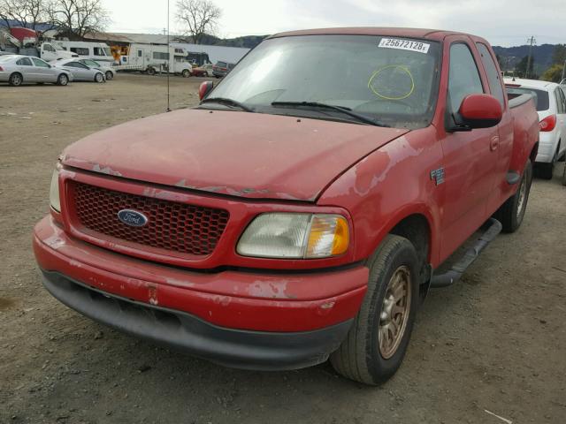 1FTRX07L12KA02866 - 2002 FORD F150 RED photo 2