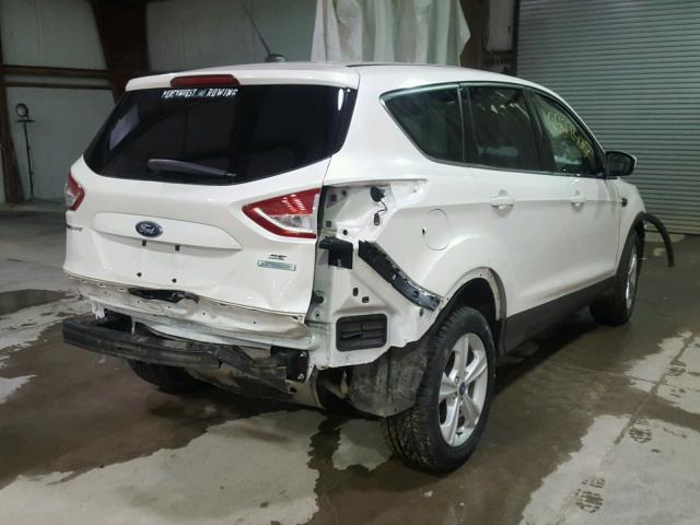 1FMCU0GX5DUD84498 - 2013 FORD ESCAPE SE WHITE photo 4